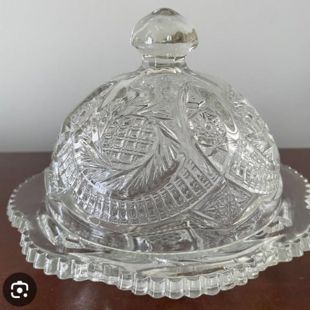 Antique Cut Glass Sunburst Butter/Cheese dish - Picture 3 of 3